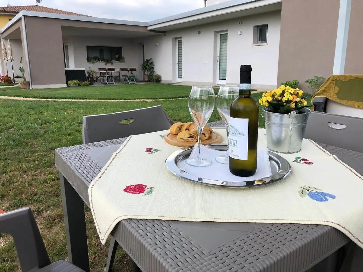 Guest house I Broletti Del Garda Hotel Pacengo Di Lazise Italy